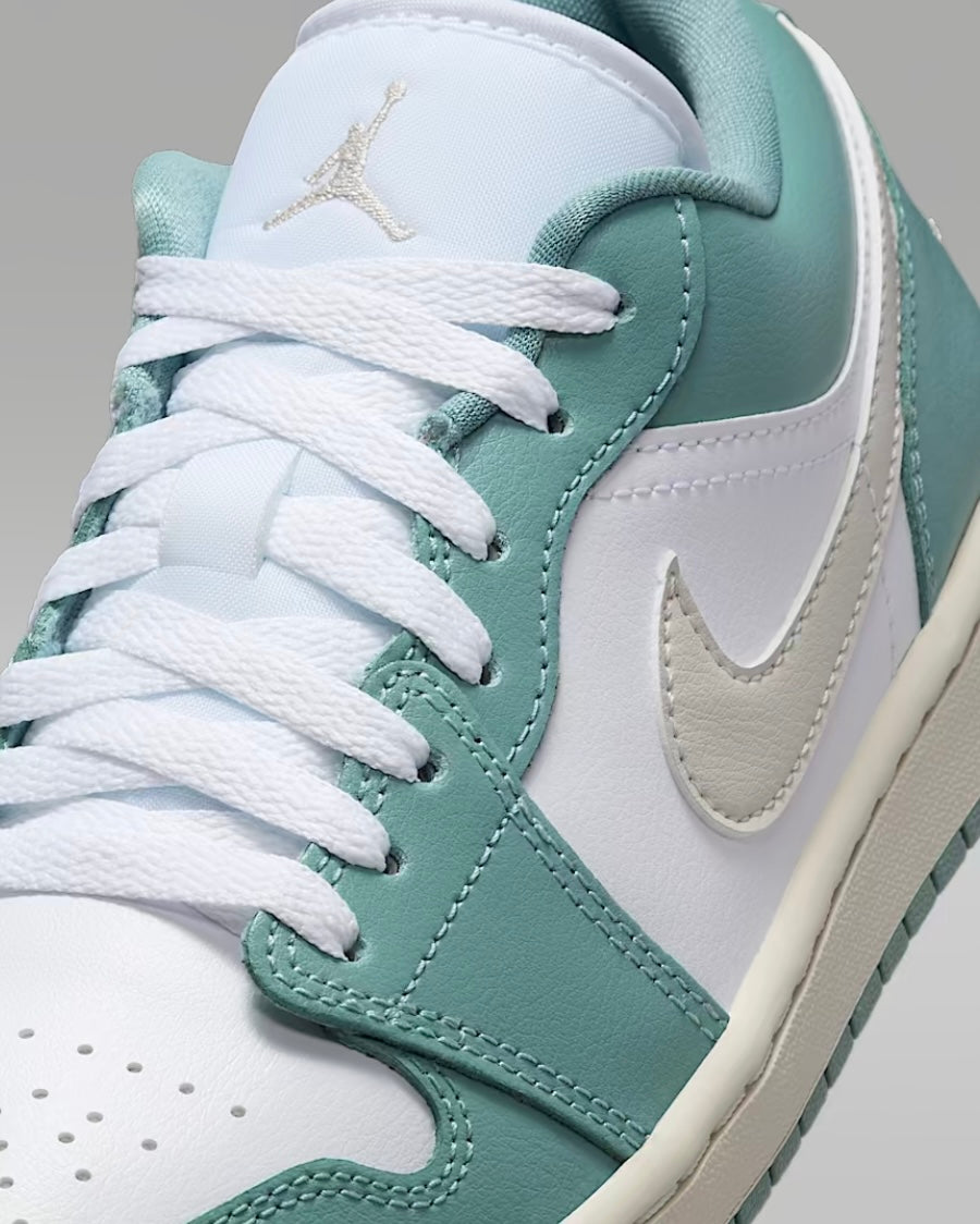 Air Jordan 1 Low "White Cannon"