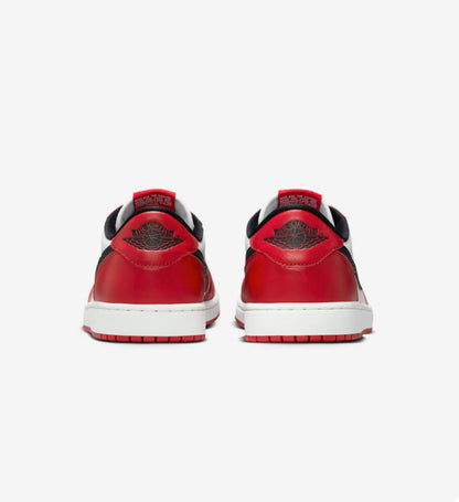 Air Jordan 1 Low OG "Chicago"
